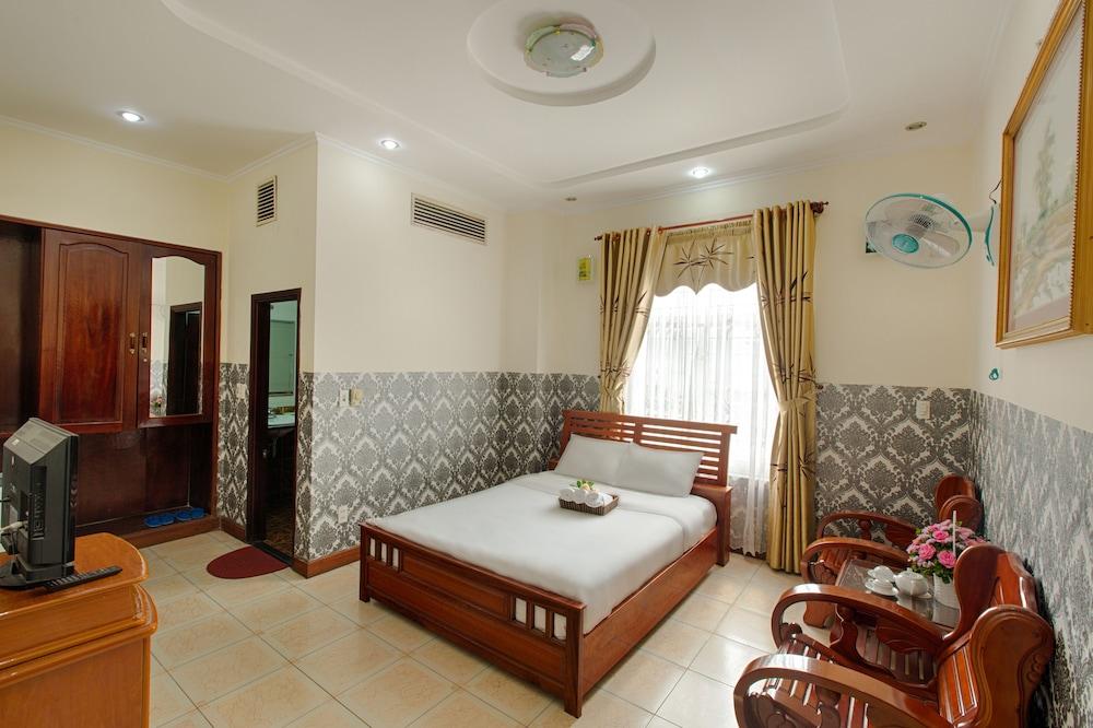 Vien Dong Hotel Дананг Екстериор снимка
